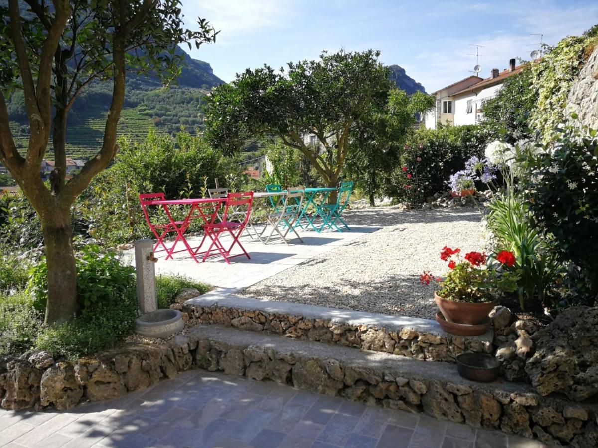 Castelli In Aria Bed & Breakfast Finale Ligure Exterior photo
